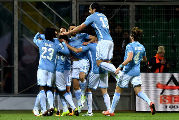 拉齐奥客场击败巴勒莫，取得关键三分