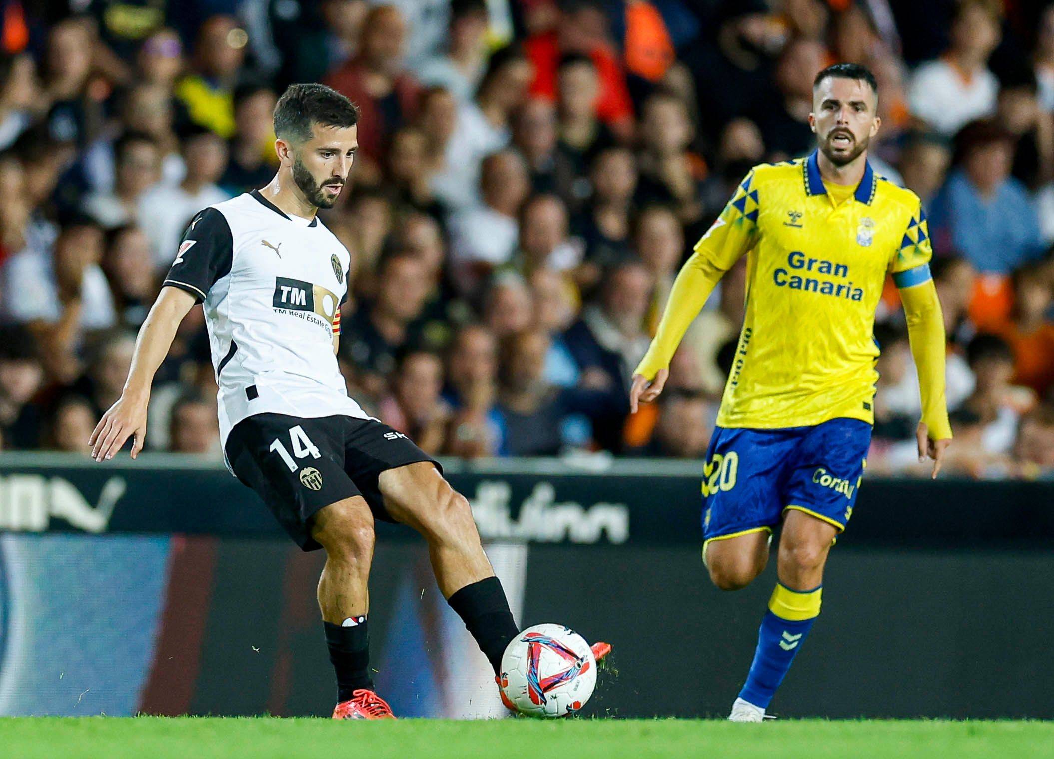 青训培养新星耀西甲，年轻球员大放异彩的简单介绍