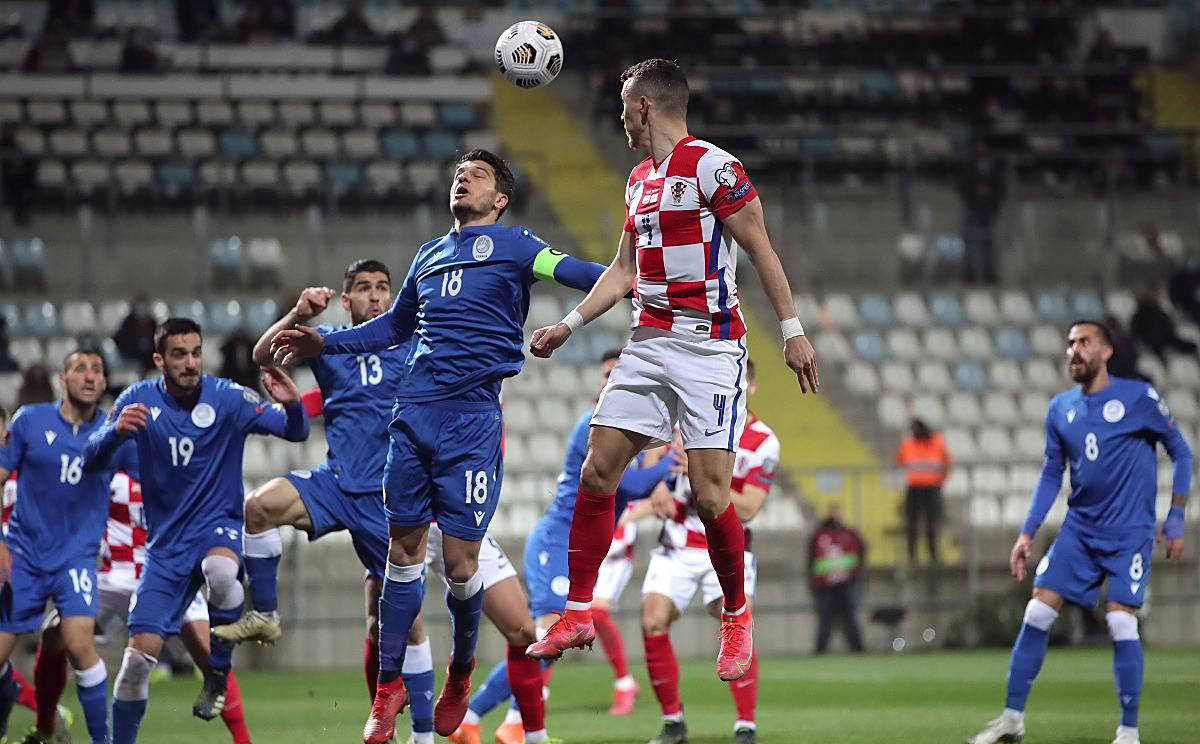 包含保加利亚负土耳其连败，欧锦赛预选赛注定残酷的词条