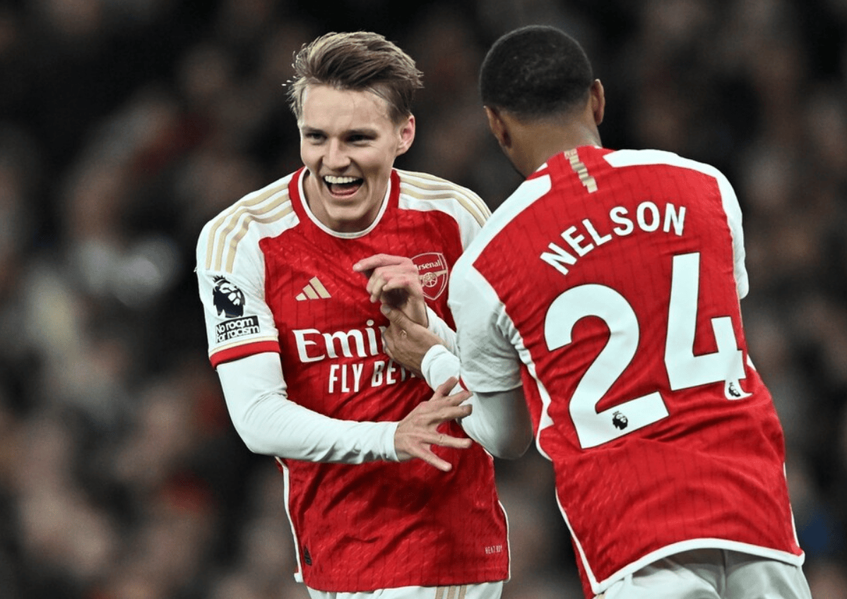 阿森纳失分不足为奇，英超阵容再度重组的简单介绍