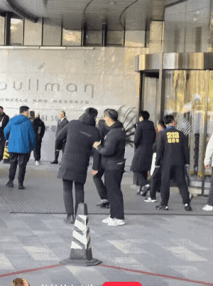 赛事总决赛即将打响,紧张气氛笼罩的简单介绍 赛事总决赛即将打响,紧张气氛笼罩的简单介绍