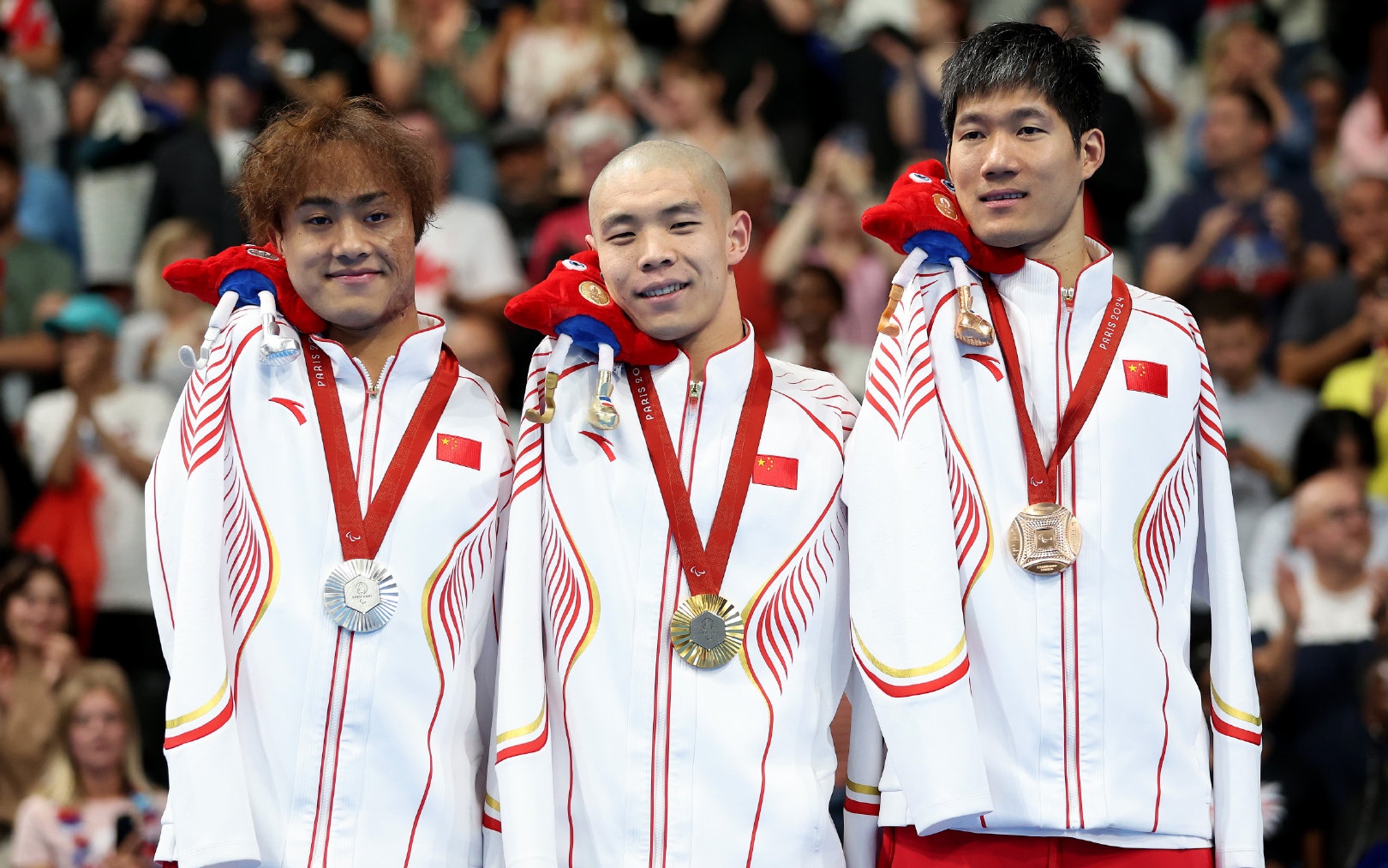 包含中国运动员团体表现出色,包揽前三的词条 包含中国运动员团体表现出色,包揽前三的词条