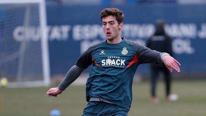 桑普多利亚挑战皇家社会：赛场上的挑战之喜的简单介绍