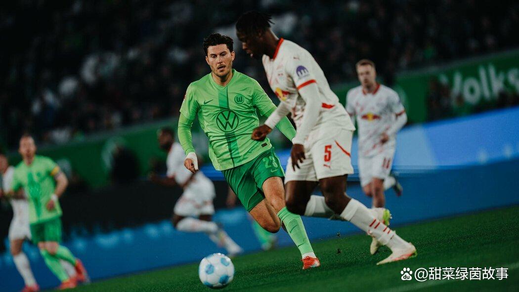 沃尔夫斯堡队与弗赖堡队战至平局，积分持平的简单介绍