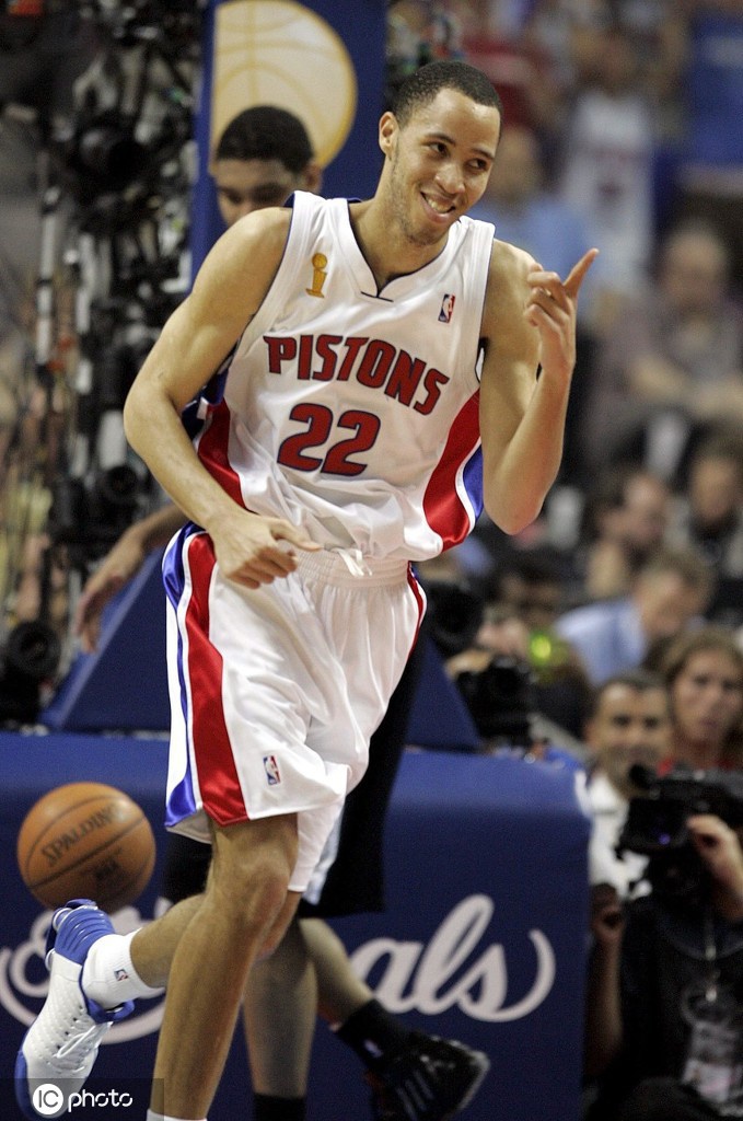 包含活塞夺冠马刺，格兰特重燃巅峰的词条