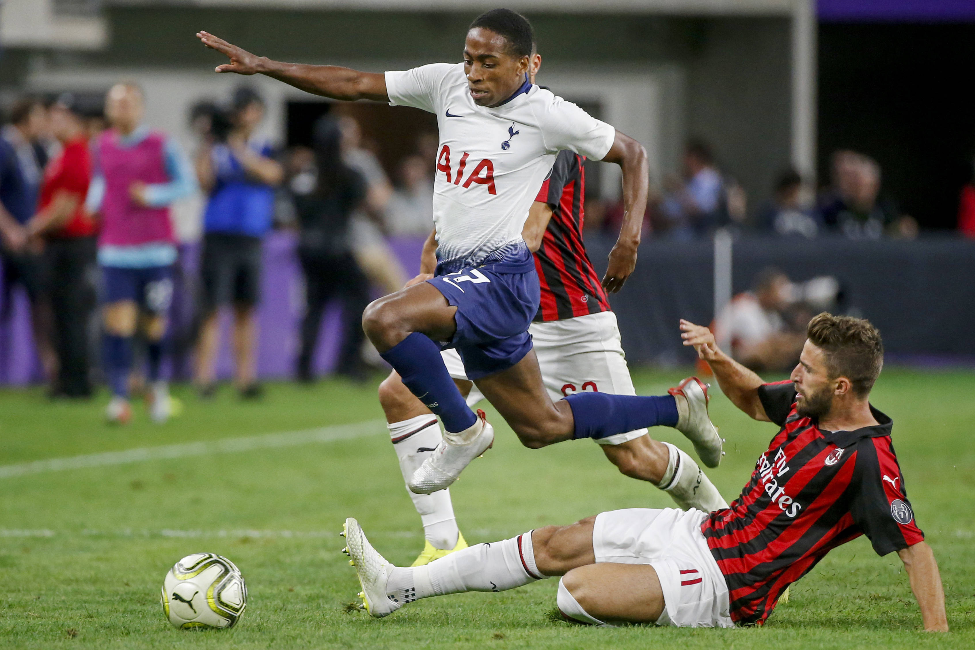 雷加利斯客场落败，发挥不尽如人意