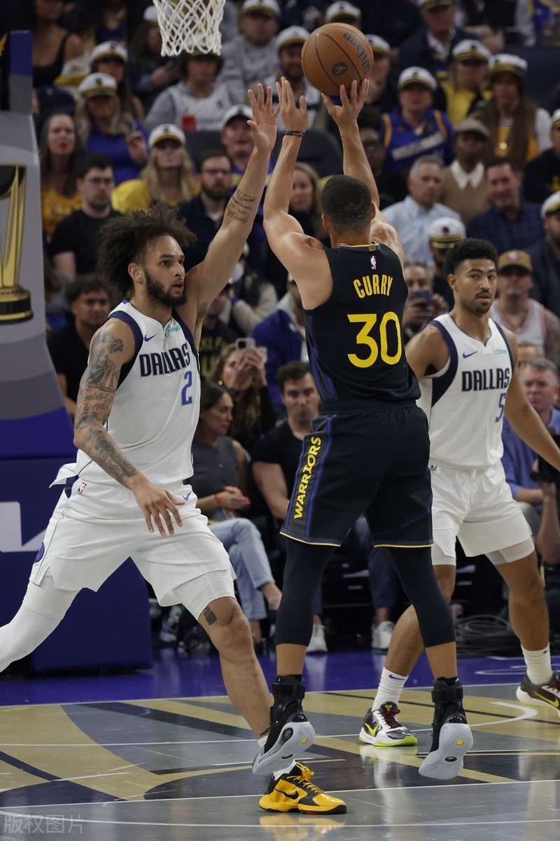 勇士B队绝杀独行侠，西蒙斯惊艳世界的简单介绍