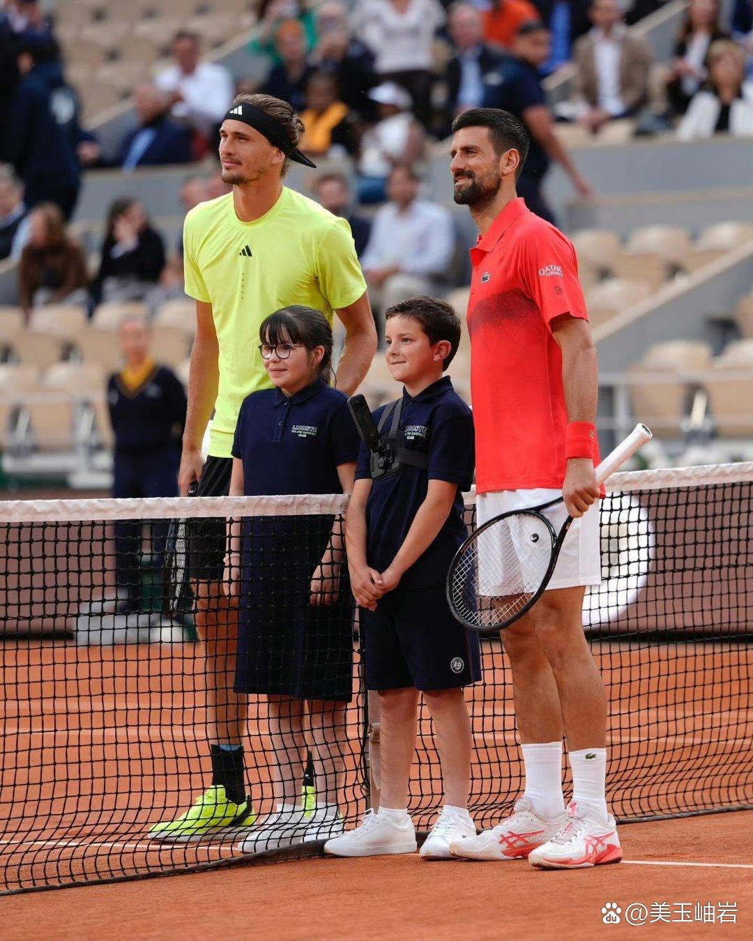 美国网球队力克法国网球队，费德勒送出助攻的简单介绍