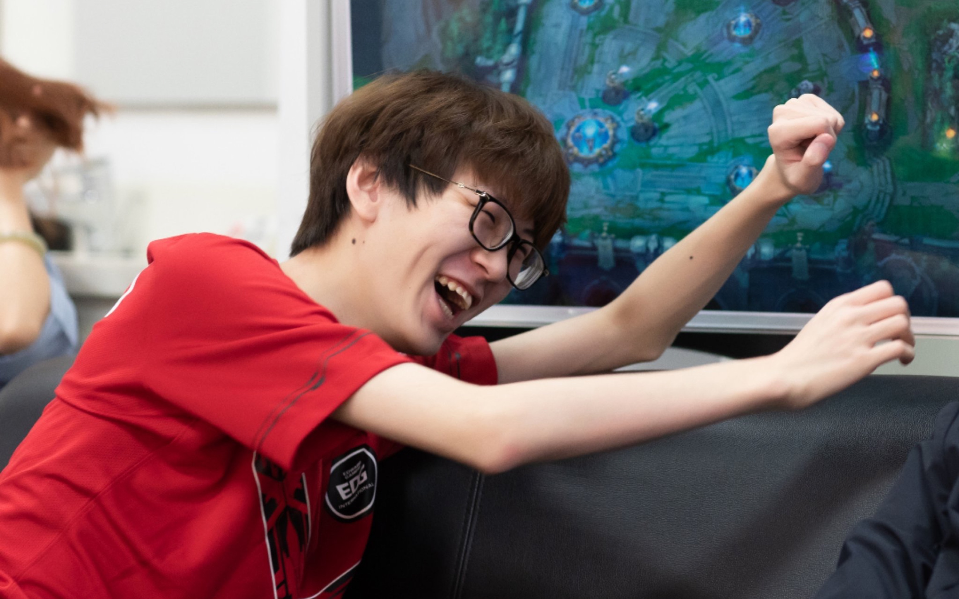 SBTC碾压Misfits，Meiko2制霸全场的简单介绍