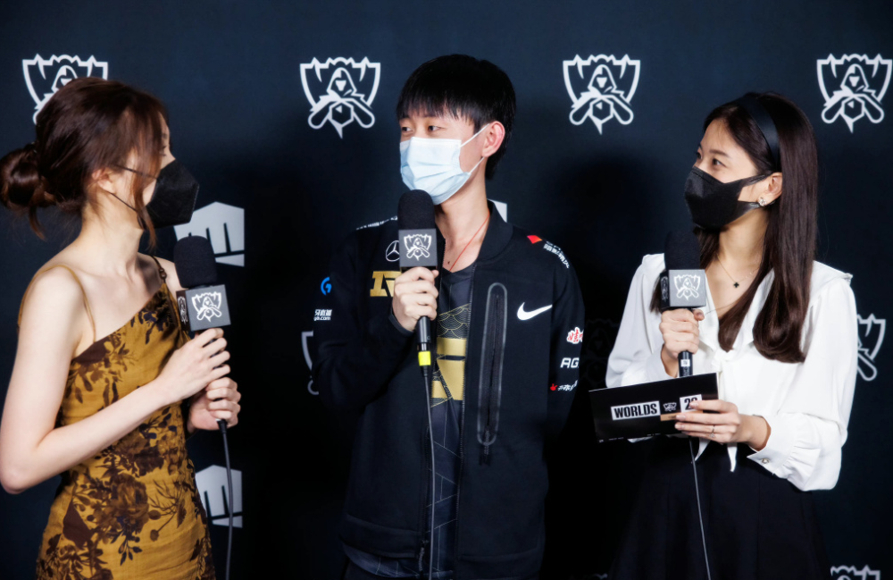 关于MAD力克NS，Deft三分雨点燃全场的信息