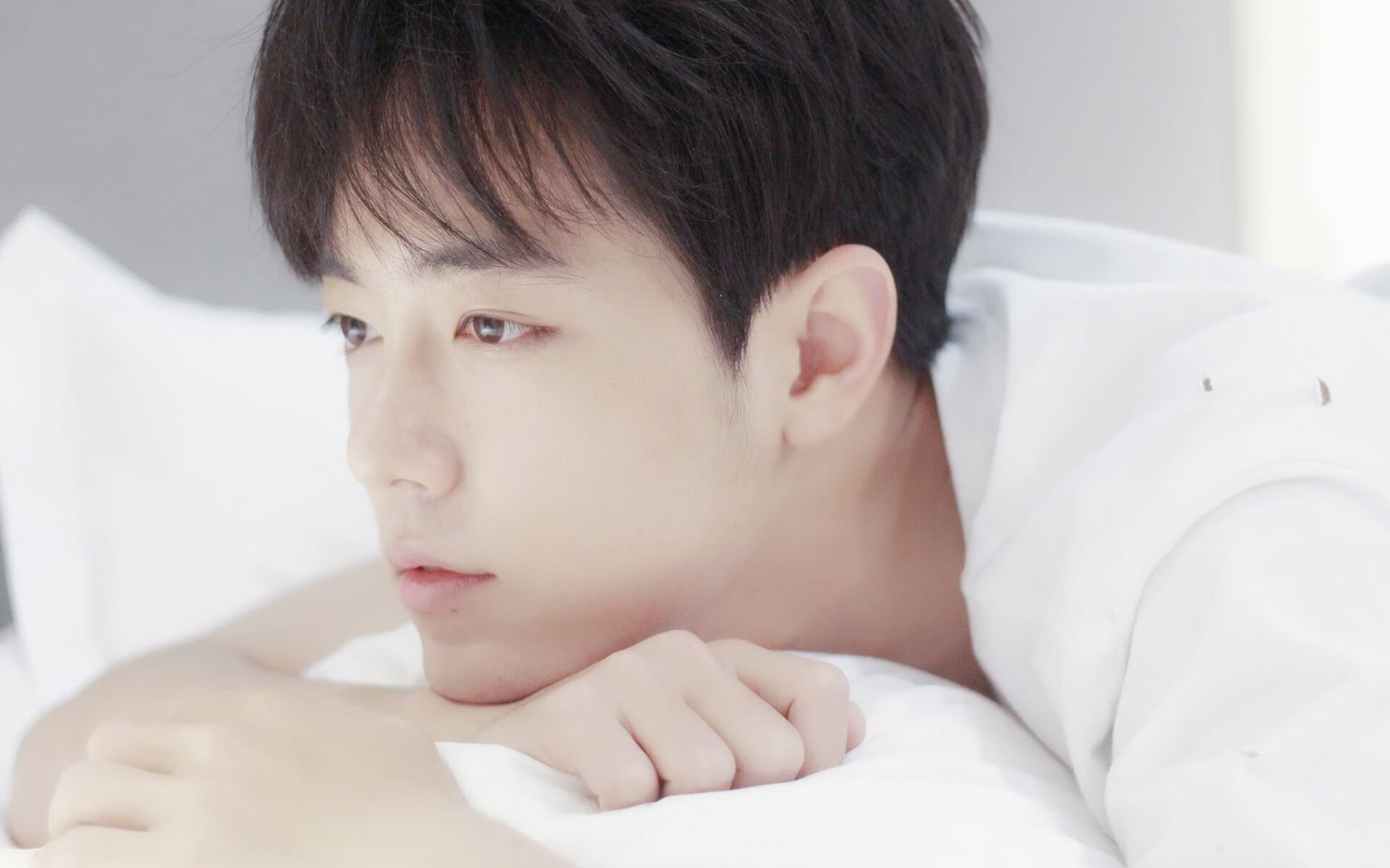 2026世界杯焦点战，活塞横扫广厦队，篮球全球化下的新里程碑