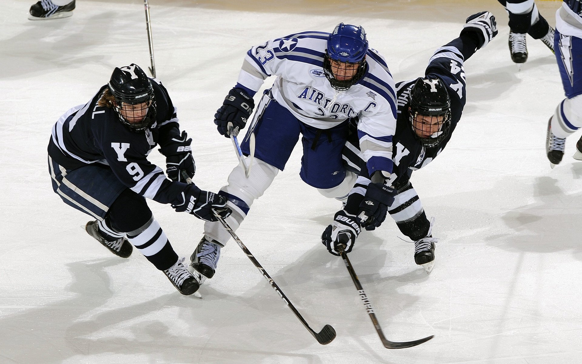 开拓者力克步行者，伦纳德关键一击定乾坤