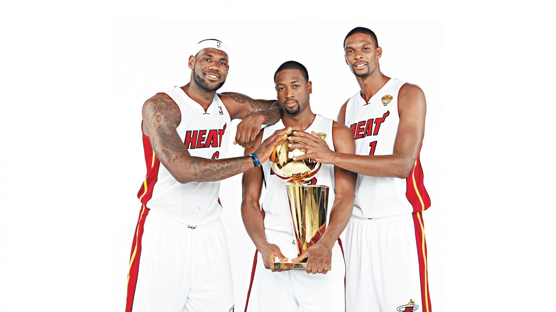 布伦森关键制胜显领袖本色，马刺轻取国王展团队韧性