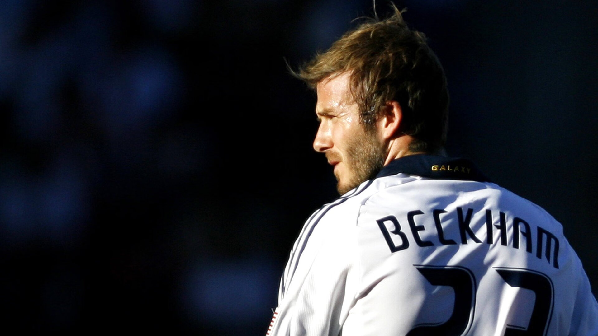 绝境中的双线反击，从梁靖崑的逆转到葡萄牙的救赎